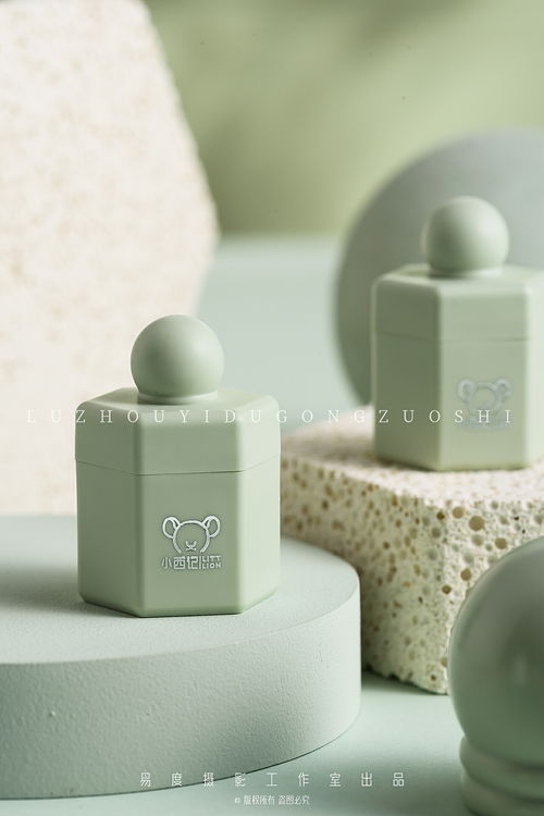 純凈呵護 嬰兒潤膚乳與護臀膏產品攝影的藝術